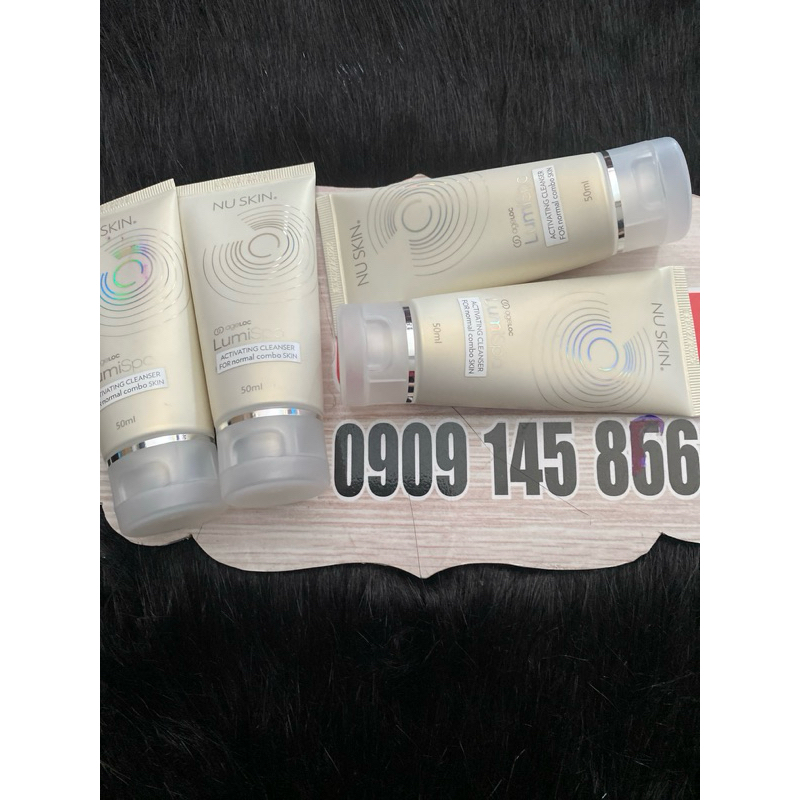 Sữa Rửa Mặt Nuskin LumiSpa Chuyên Biệt Cho Từng Loại Da