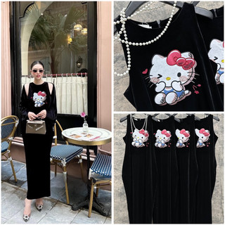 Váy nhung sát nách dáng xuông thêu hello kitty