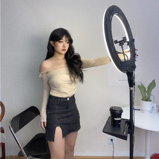 Đèn bổ sung đặc biệt cho phòng phát sóng trực tiếp Kích thước lớn 45CM với khung 2.1M Livestream