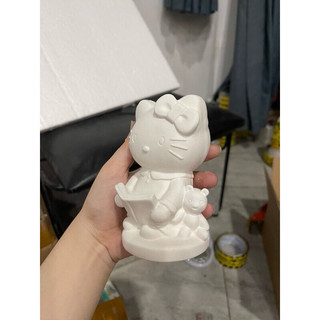 tượng thạch cao hello kitty đọc sách siêu cute