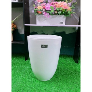Chậu bom nhựa trồng cây