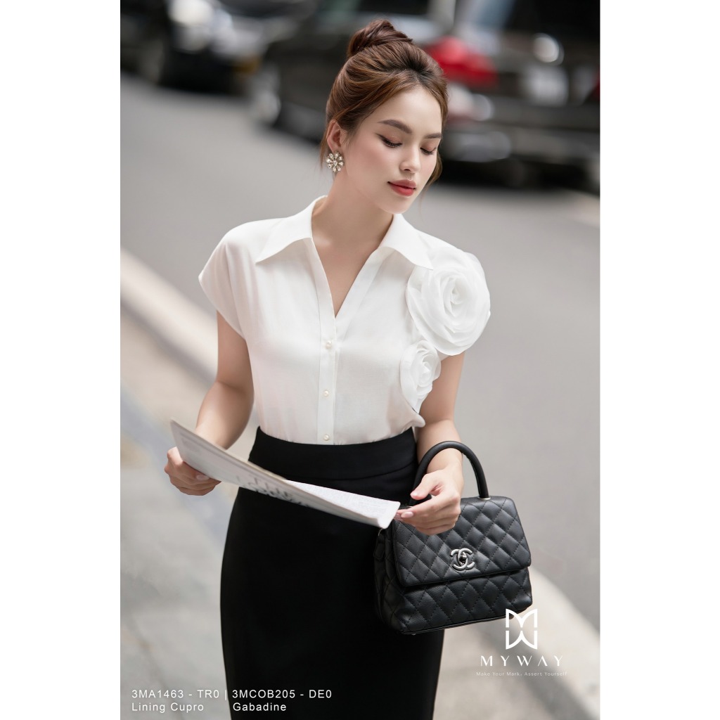 Áo Sơ Mi Công Sở Nữ MY WAY Cổ V Tay Ngắn Đính Hoa 3D Sang Trọng 3MA1463