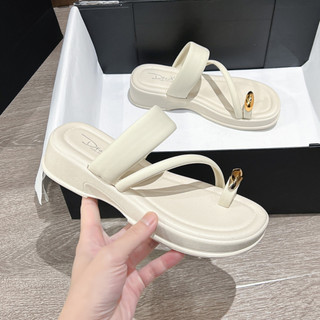 Dép quai chéo cao su gắn Charm RING, dép sandal nữ cao su PISOO