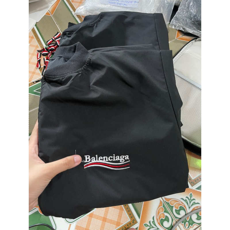 Áo khoác bomber gió ba lan thêu 2 lớp ảnh thật | BigBuy360 - bigbuy360.vn