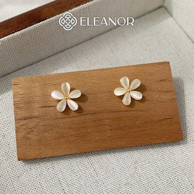Bông tai nữ chuôi bạc 925 Eleanor Accessories hình hoa năm cánh phụ kiện trang sức khuyên tai 8178