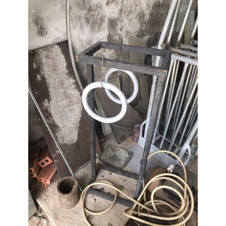 vòng tròn sắt phi 27 đường kính 22cm