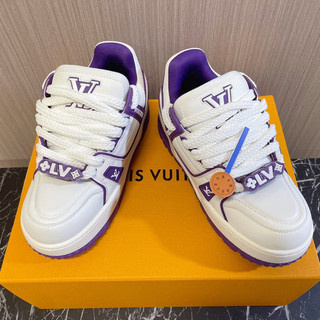 mẫu giày sneaker sang trọng đẳng cấp