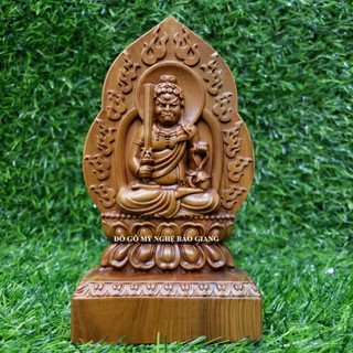 Tượng Phật bản mệnh Tuổi Dậu để xe ô tô Bất Động Minh Vương bằng gỗ bách thơm