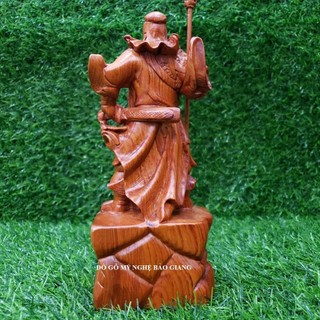 Tượng quan công làm bằng gỗ