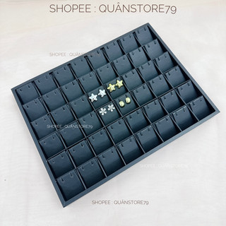 Khay đựng hoa tai da 48 ô màu đen, trắng size 24x32cm decor cho shop Quânstore79