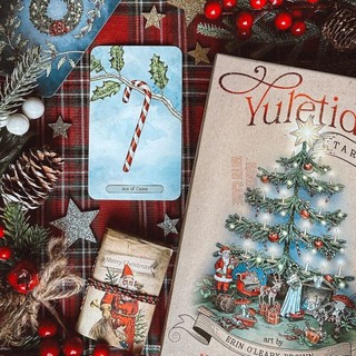 Bộ Bài Yuletide Tarot (Guu Tarot)