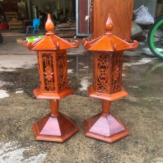 Đèn thờ mái chùa gỗ Hương Ta kích thước cao 48 x 15 Cm trang trí phòng thờ