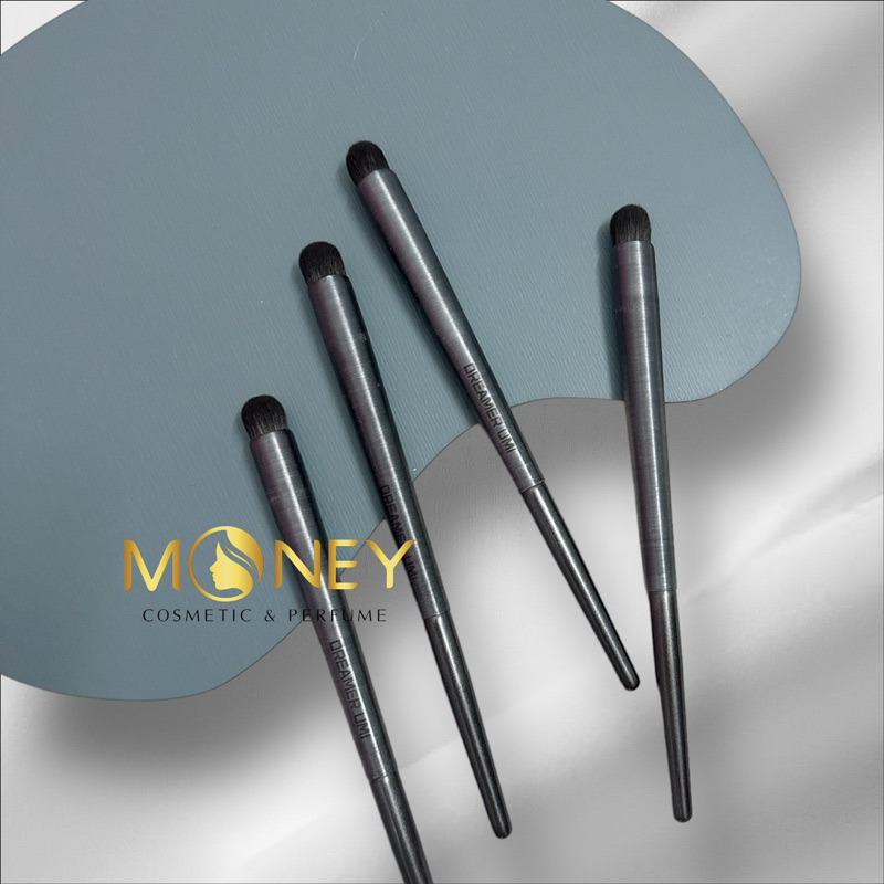 Cọ Môi Dreamer Umi Luxury Lông Siêu Mềm