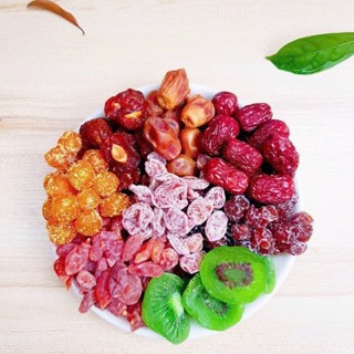  500Gr Hộp Mix 6-8 Loại Ô Mai Xí Muội Chua Ngọt   HÀNG LOẠI 1  