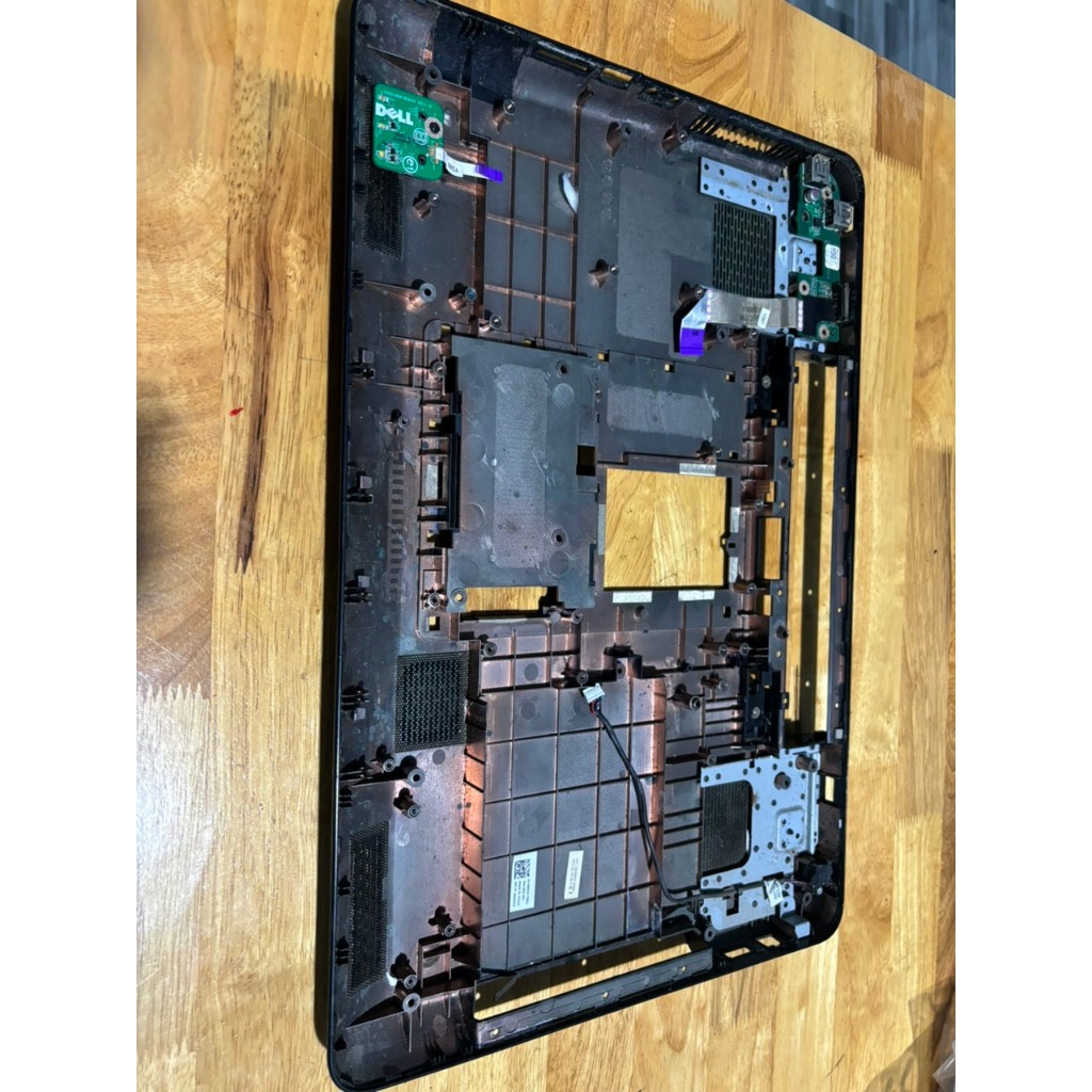 mat d laptop dell inspiron n7010