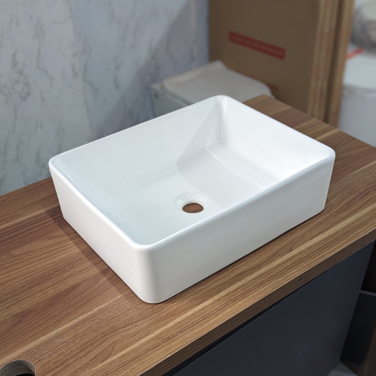 Chậu rửa mặt - Lavabo chữ nhật đặt bàn 610 (KT 48x37cm)