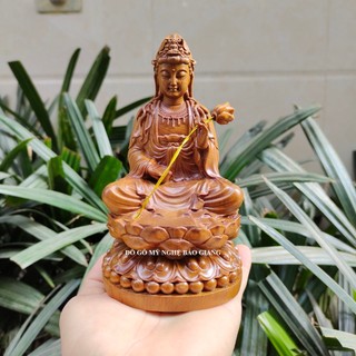 Tượng phật Đại Thế Chí bồ tát bằng gỗ