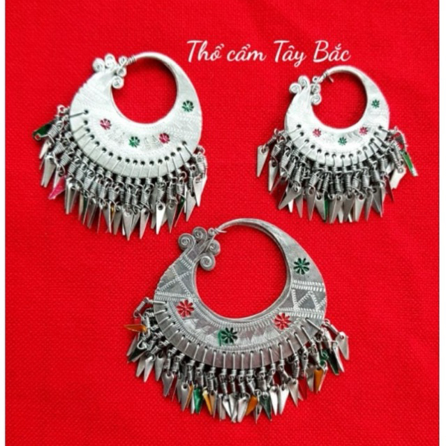 Khuyên tai dân tộc người Mông, Dao SaPa