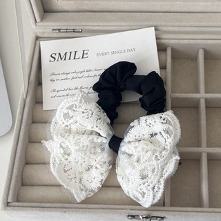 Buộc Tóc Srunchies Nơ Ren Tiểu Thư
