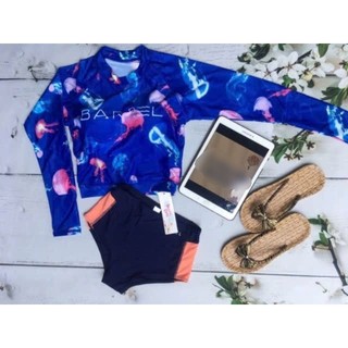 Bikini tay dài Hàn Quốc( kèm hình thật)