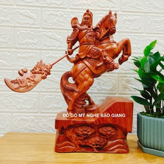 Tượng quan công cưỡi ngựa gỗ hương cao 40 cm