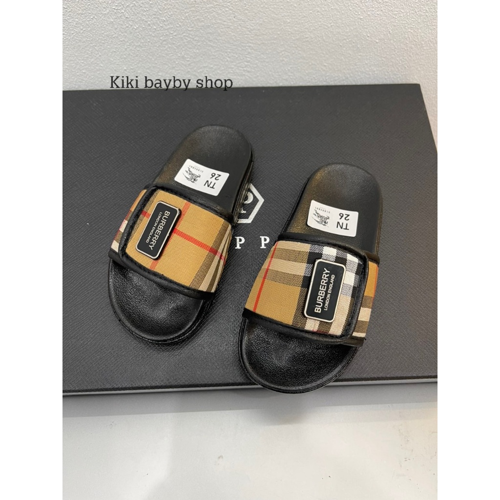 Dép BBR cho bé,dép trẻ em chống trơn trượt quai ngang burberry, sản phẩm bền đẹp êm chân.Kid Kid Fas