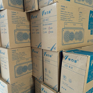 Đèn LED hậu xe tải Thaco Olin