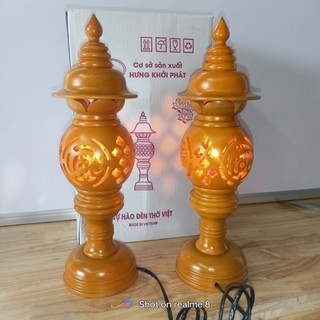 Đôi đèn thờ gỗ mít phủ sơn pu bóng đẹp