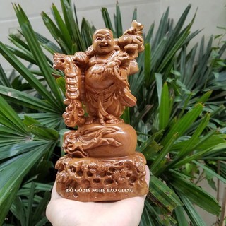 Tượng phật di lặc bằng gỗ