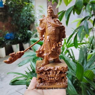 Tượng quan công bằng gỗ bách thơm giá rẻ