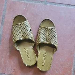 dép tổ ong đen đủ size 40-46