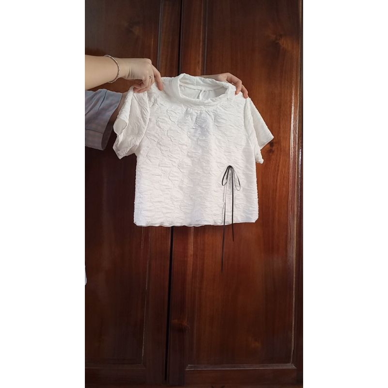 Áo croprop nơ size S Remmus