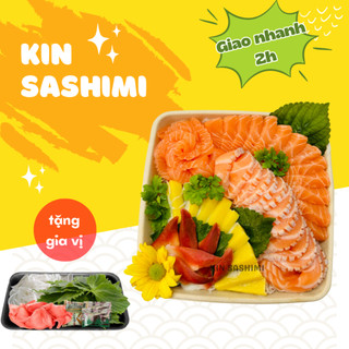 Sashimi cá hồi, cá trích, sò đỏ kèm gia vị,