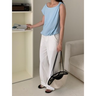NUTCLOSET - Áo lệch vai 2952_A1520