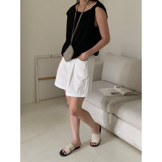 NUTCLOSET - Áo lệch vai 2952_A1520
