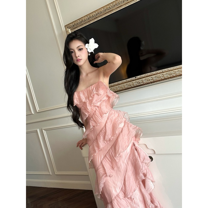 AMELIE - Váy dài hai dây tơ lụa xếp tầng màu hồng - Isabella Dress | BigBuy360 - bigbuy360.vn