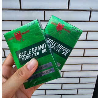 Dầu gió xanh Mỹ Eagle Brand Medicated Oil 24ml