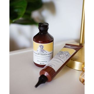 Dầu gội Davines Enerzing,PURIFYING,REBALANCING  + RENEWING 250ml