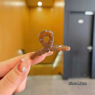 Kẹp tóc hình cá mập size nhỏ dễ thương