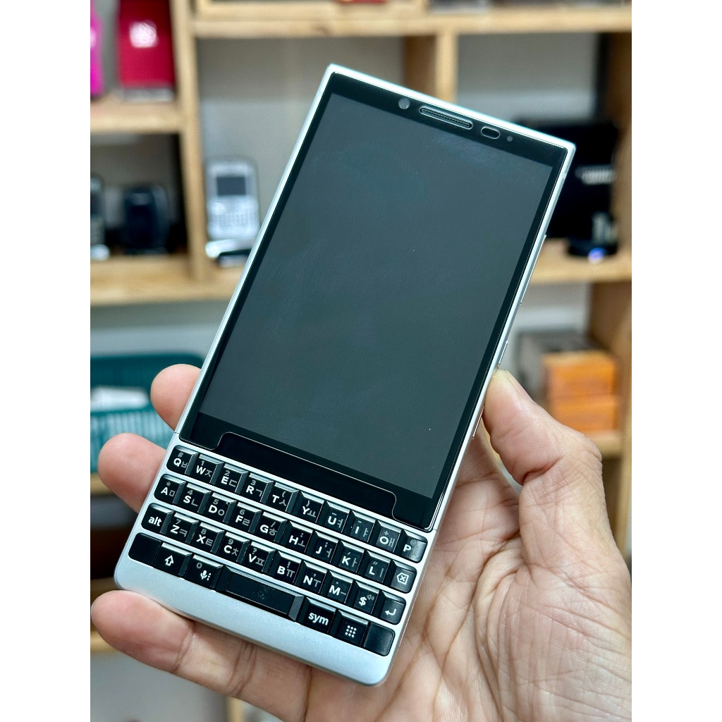 [LaoHac Store] Dán cường lực cho BlackBerry Key 2