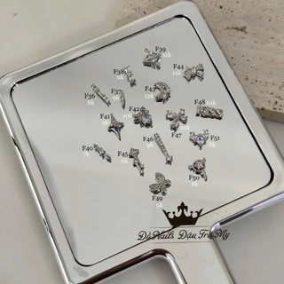 Lẻ 1c charm đá mã 03