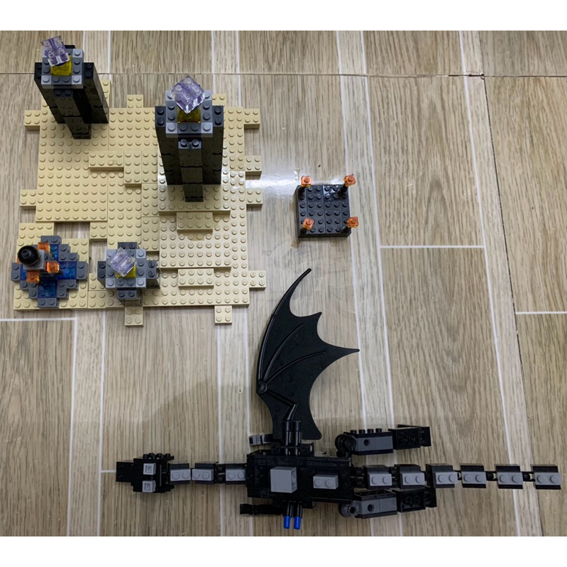 lego minecraft 21117 cuộc chiến với rồng ender hàng chính hãng