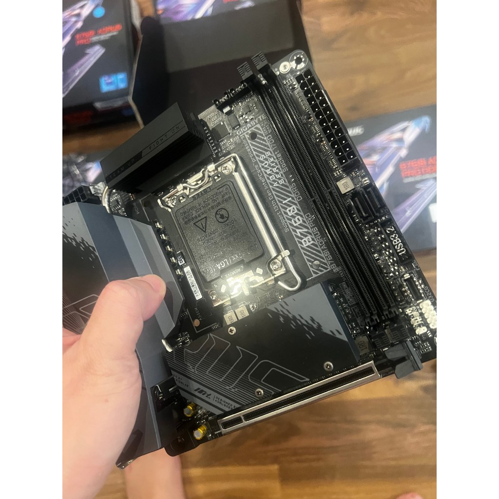 Gigabyte B760i Aorus Pro / B760M DS3H AX DDR4 / DDR5 [qua sử dụng, BH 6 tháng]