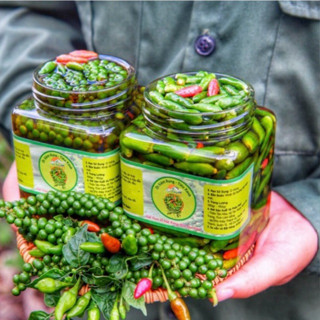 Ớt Xiêm Rừng - Tiêu Xanh Ngâm Mắm/Giấm/Muối Gia Truyền nhà Chạm Vị (3 lựa chọn ngâm). Siêu Thơm,siêu cay,siêu giòn.