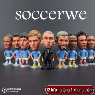 Tượng cầu thủ bóng đá Mancity