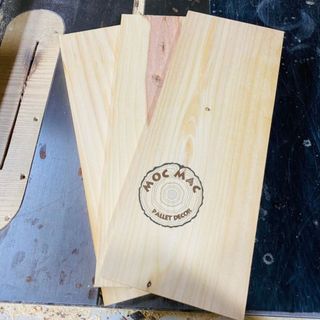 Thanh gỗ thông Dài 40 x Rộng 15 cm