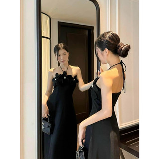 ĐẦM MIDI CÚP NGỰC ĐÍNH HOA DÂY YẾM