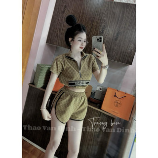 Set Áo Croptop Cổ Khoá Phối Quần Vạt Bầu Mã CH263
