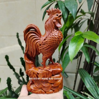 Tượng con gà gỗ hương cao 20 cm