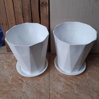 combo 2 chậu nhựa kim cương trồng cây +  2 đĩa lót chậu kim cương